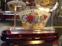 陜西文博會 特色工藝美術(shù)品閃耀全場，引領(lǐng)收藏品零售新風尚